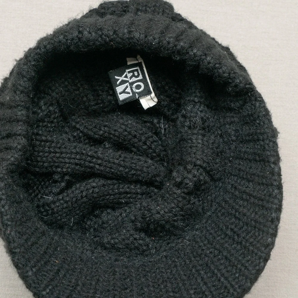 Vintage Y2K Roxy Surf Black Cable Knit Cap Hat Cadet Beanie Skater 90s Grunge